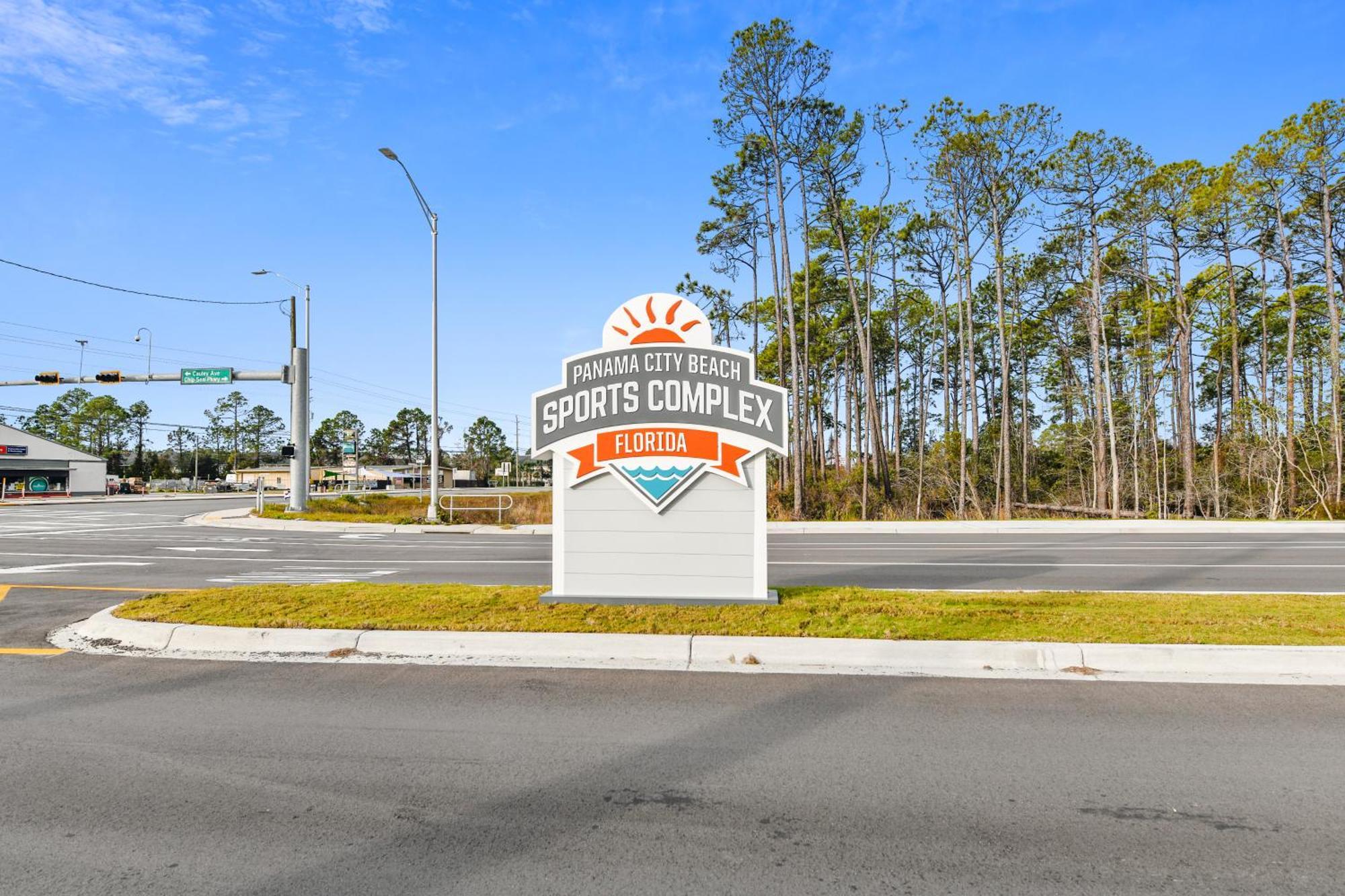 Laketown Wharf #1518 By Book That Holiday home