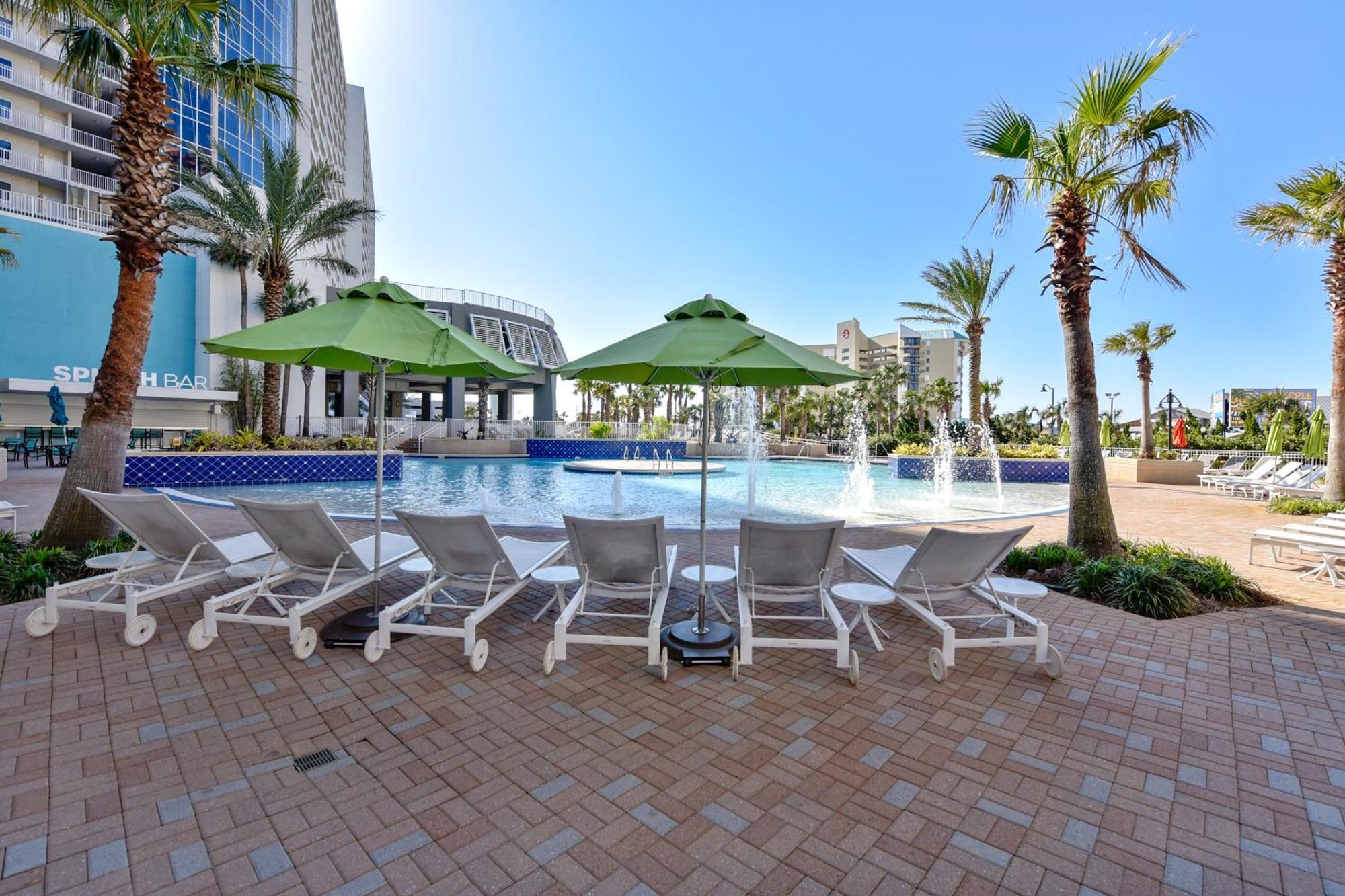 Holiday home Laketown Wharf #1518 By Book That Panama City Beach